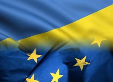 Україна: Незначне поліпшення національного світогляду; сильна підтримка Європи