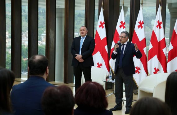 Консультации Грузинской НП с парламентом и правительством по поводу конституционной реформы
